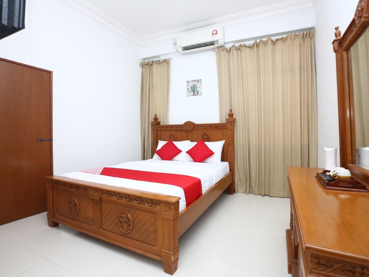 Super Oyo 89435 Nusantara Group Hotel Jertih Eksteriør billede