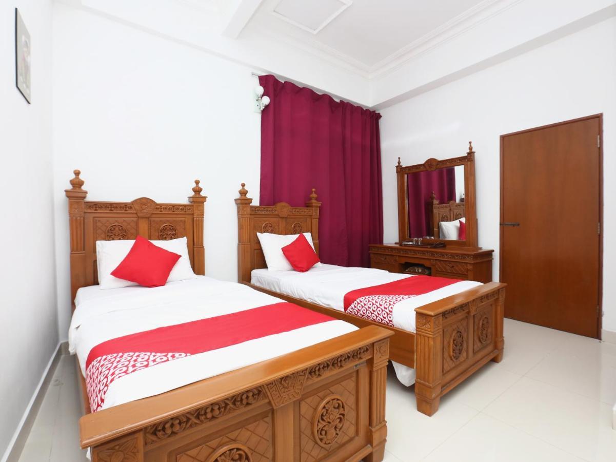 Super Oyo 89435 Nusantara Group Hotel Jertih Eksteriør billede