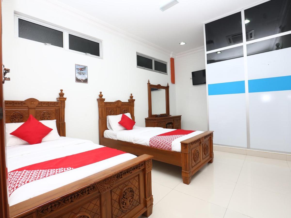 Super Oyo 89435 Nusantara Group Hotel Jertih Eksteriør billede
